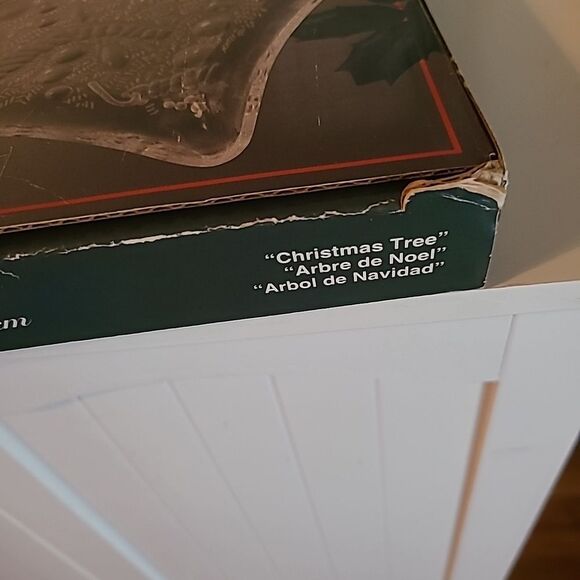 Indiana Glass Christmas Serving Tray #2 - Picture 9 of 9